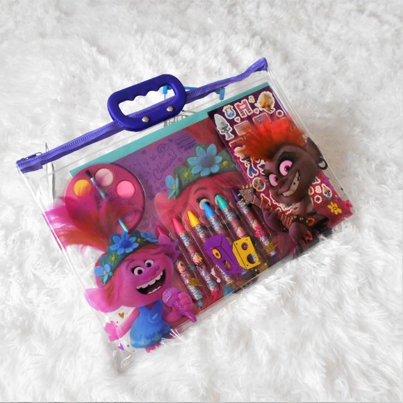 Trolls World Tour 12 Piece Tote Set - Picture 7 of 11